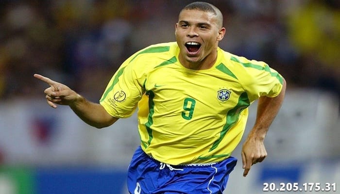 Ronaldo De Lima | FIFA 역사상 가장 위대한 선수